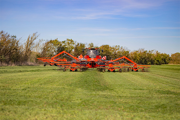 1 GA 13231 WORK GROUND CASEIH 3 600 x 400 FillWzYwMCw0MDBd