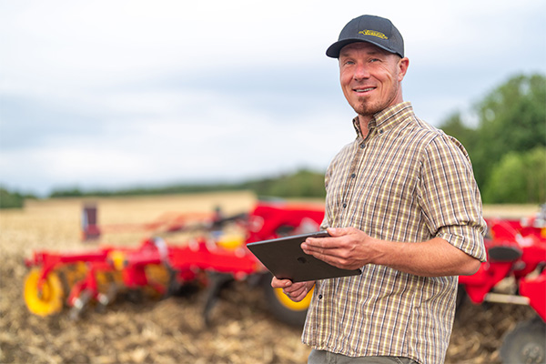 Vaederstad TopDown with E Services