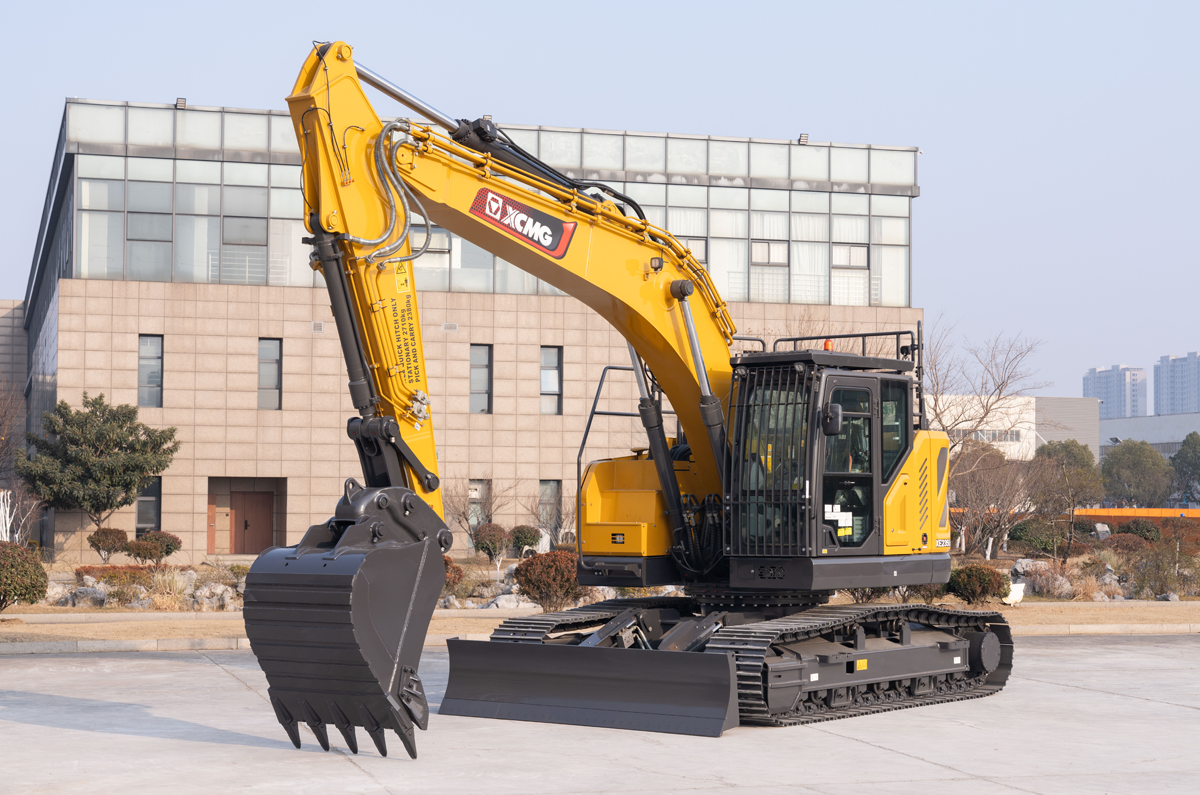 XE235UCR A