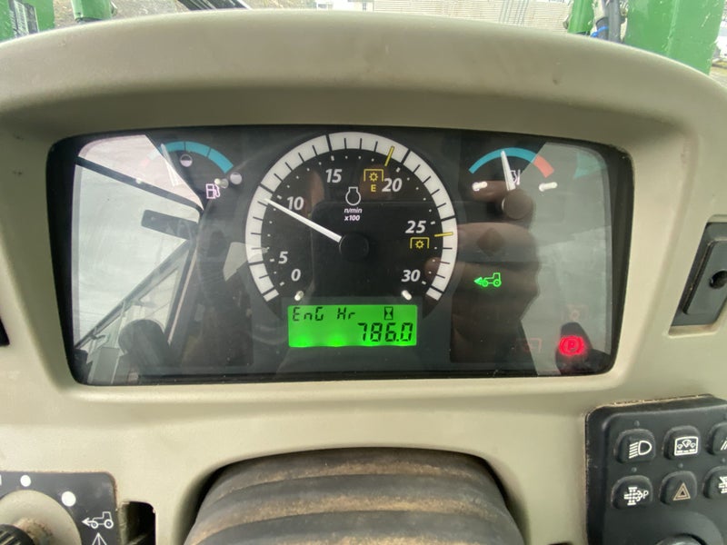 2246367386